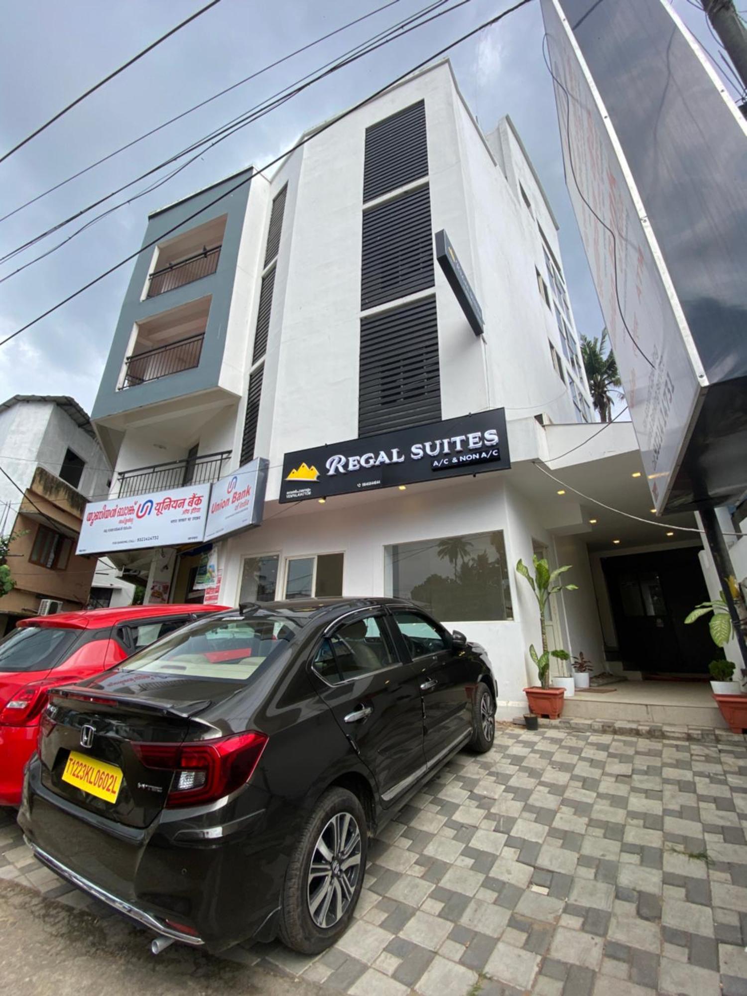 Regal Suites Thiruvananthapuram Zewnętrze zdjęcie