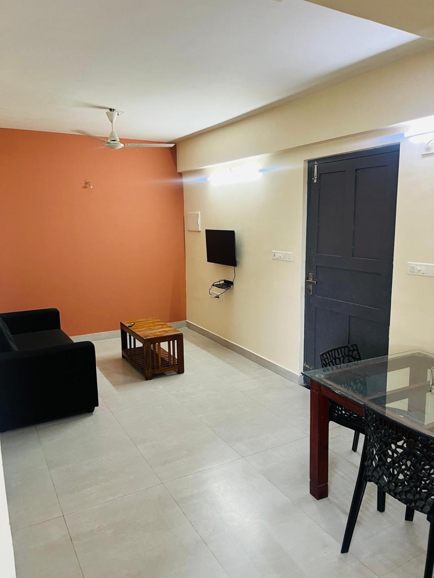 Regal Suites Thiruvananthapuram Zewnętrze zdjęcie