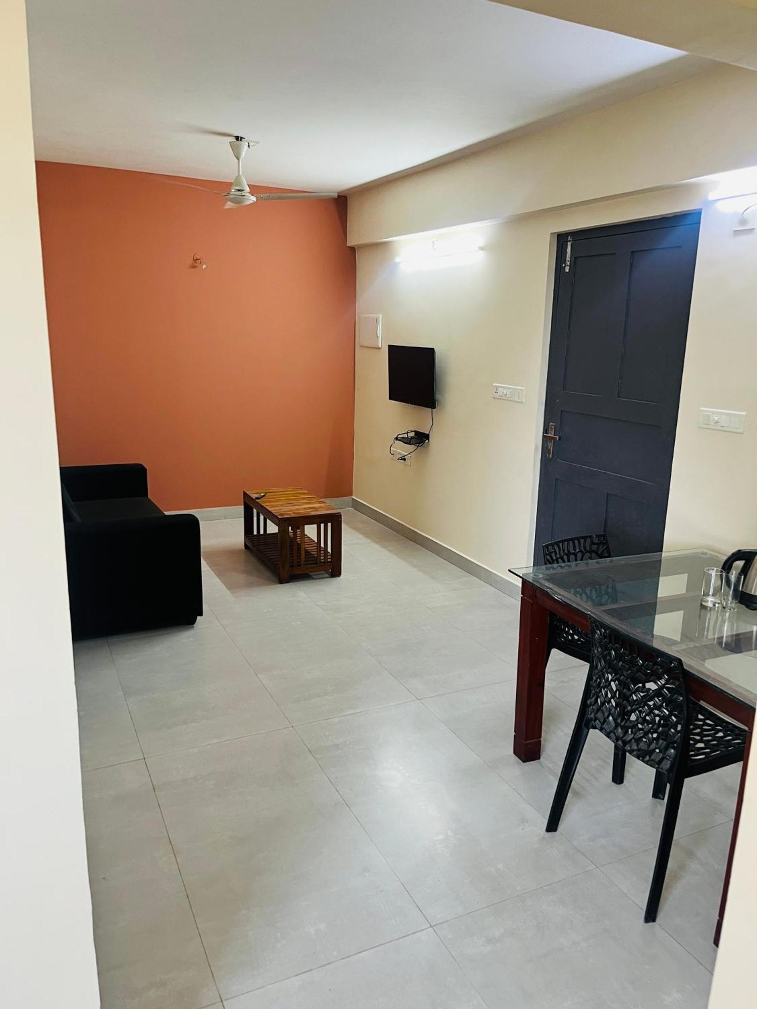 Regal Suites Thiruvananthapuram Zewnętrze zdjęcie